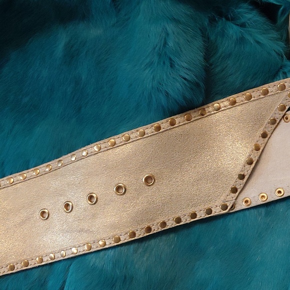 Genuine Leather Gold Chain-Embellished Belt - Picture 5 of 15